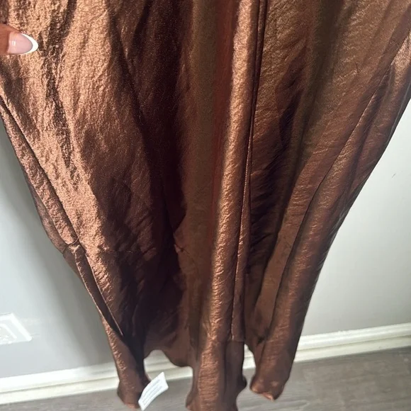 NEW ASOS DESIGN scoop back bias cut satin maxi dress in chocolate 10 - Picture 7 of 13